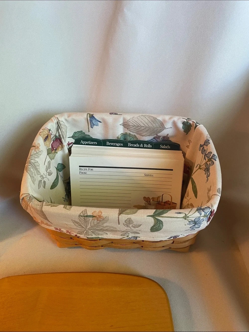 Longaberger Recipe Basket with botanical Liner and recipe cards